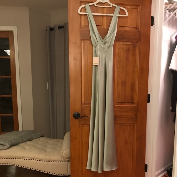 NWT SHOWPO SAGE DEEP V NECK SATIN SLIP DRESS - Picture 9 of 10